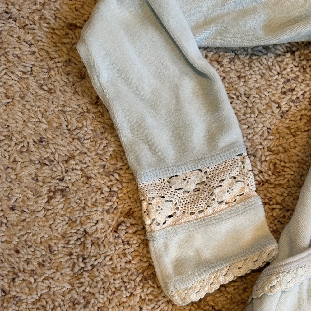Juicy Couture Light Blue Terry Cloth Set with Lace Trim, Size S - Picture 2 of 9